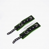 Черно-зеленые кожаные наручники с зеленой строчкой - Crazy Handmade - купить с доставкой в Кисловодске