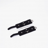 Черные кожаные наручники с хромированной фурнитурой - Crazy Handmade - купить с доставкой в Кисловодске