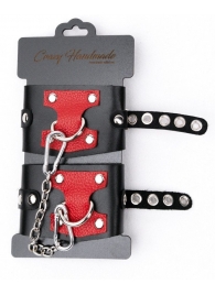 Черные наручники с красным декором и заклепками - Crazy Handmade - купить с доставкой в Кисловодске