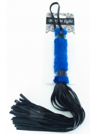 Нежная плеть с синим мехом BDSM Light - 43 см. - БДСМ Арсенал - купить с доставкой в Кисловодске