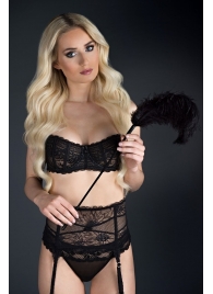 Стек с большим чёрным пером Large Feather Tickler - 65 см. - Blush Novelties - купить с доставкой в Кисловодске