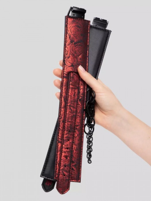 Красно-черные оковы Reversible Faux Leather Ankle Cuffs - Fifty Shades of Grey - купить с доставкой в Кисловодске