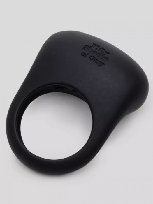 Черное эрекционное виброкольцо Sensation Rechargeable Vibrating Love Ring - Fifty Shades of Grey - в Кисловодске купить с доставкой