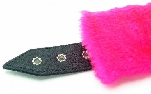 Оковы на ноги с розовым мехом BDSM Light - БДСМ Арсенал - купить с доставкой в Кисловодске