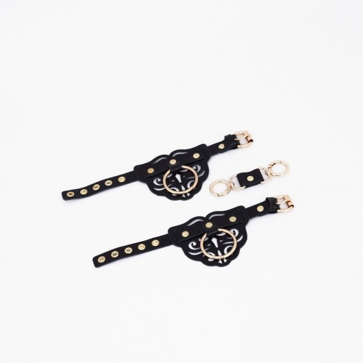 Черные кожаные наручники с клепками, кольцами и золотистой фурнитурой - Crazy Handmade - купить с доставкой в Кисловодске